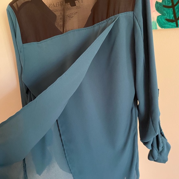 Top - Picture 4 of 4